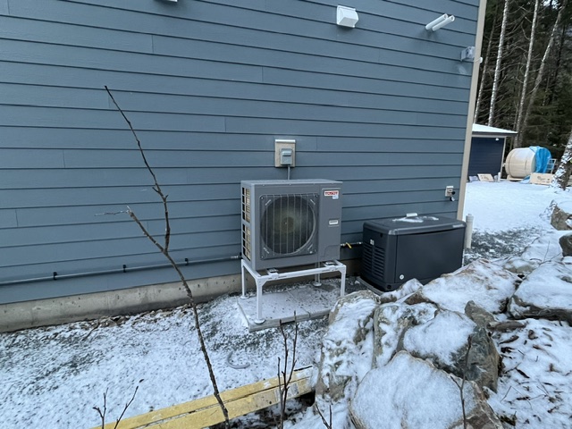 Heat pump installation at a Chilliwack home, eligible for BC rebates